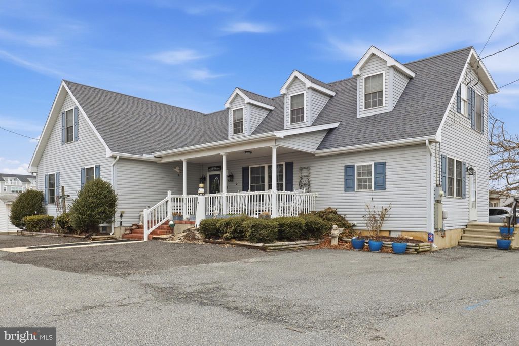 Photo of 38967 Willow Lane, FENWICK ISLAND, DE 19944 (MLS # DESU2107644)