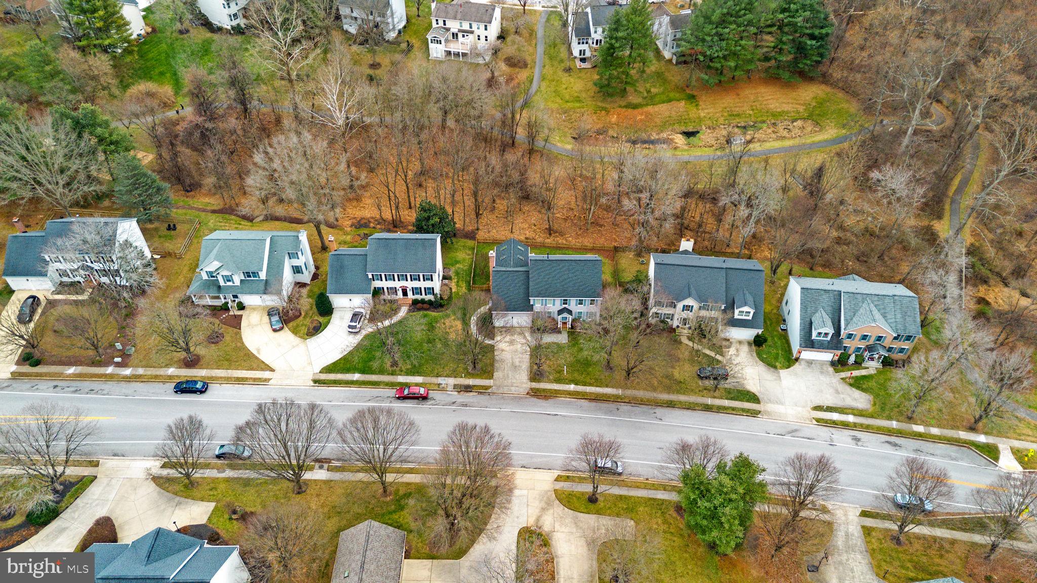 RIVER HILL - Residential