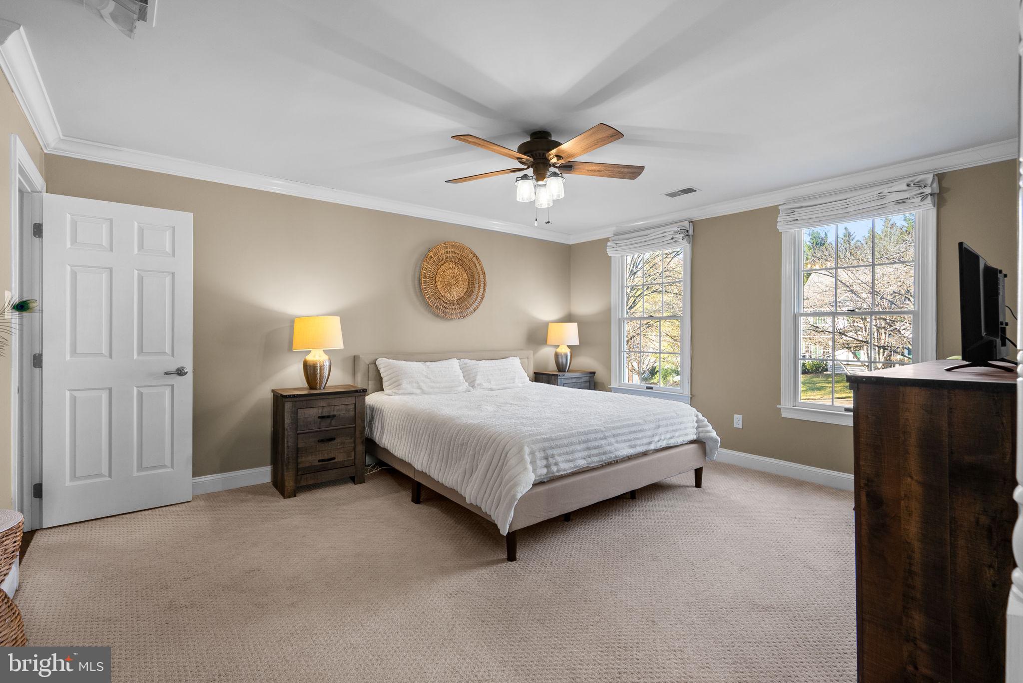 RIVER HILL - Residential