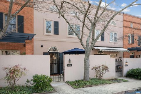 Townhouse For Sale - 1614 Garden Ct Ct<br/> Albemarle County, CHARLOTTESVILLE, VA 22901