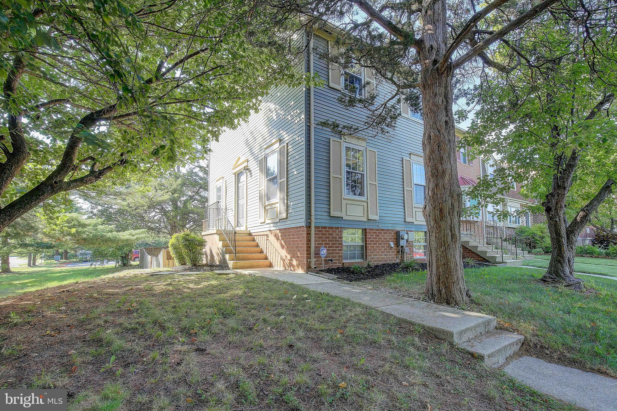 ELIZABETHS LANDING - Residential