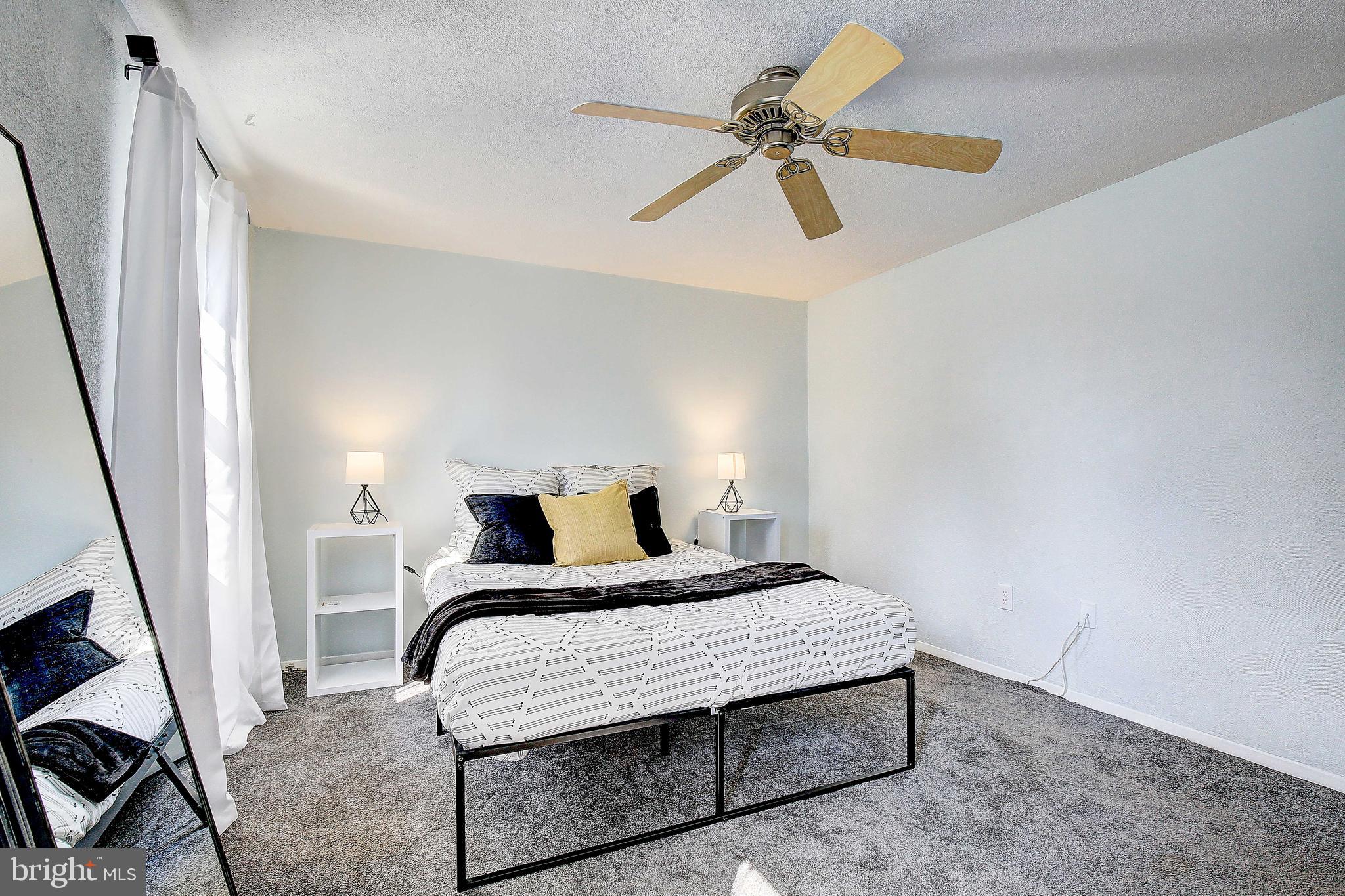 ELIZABETHS LANDING - Residential