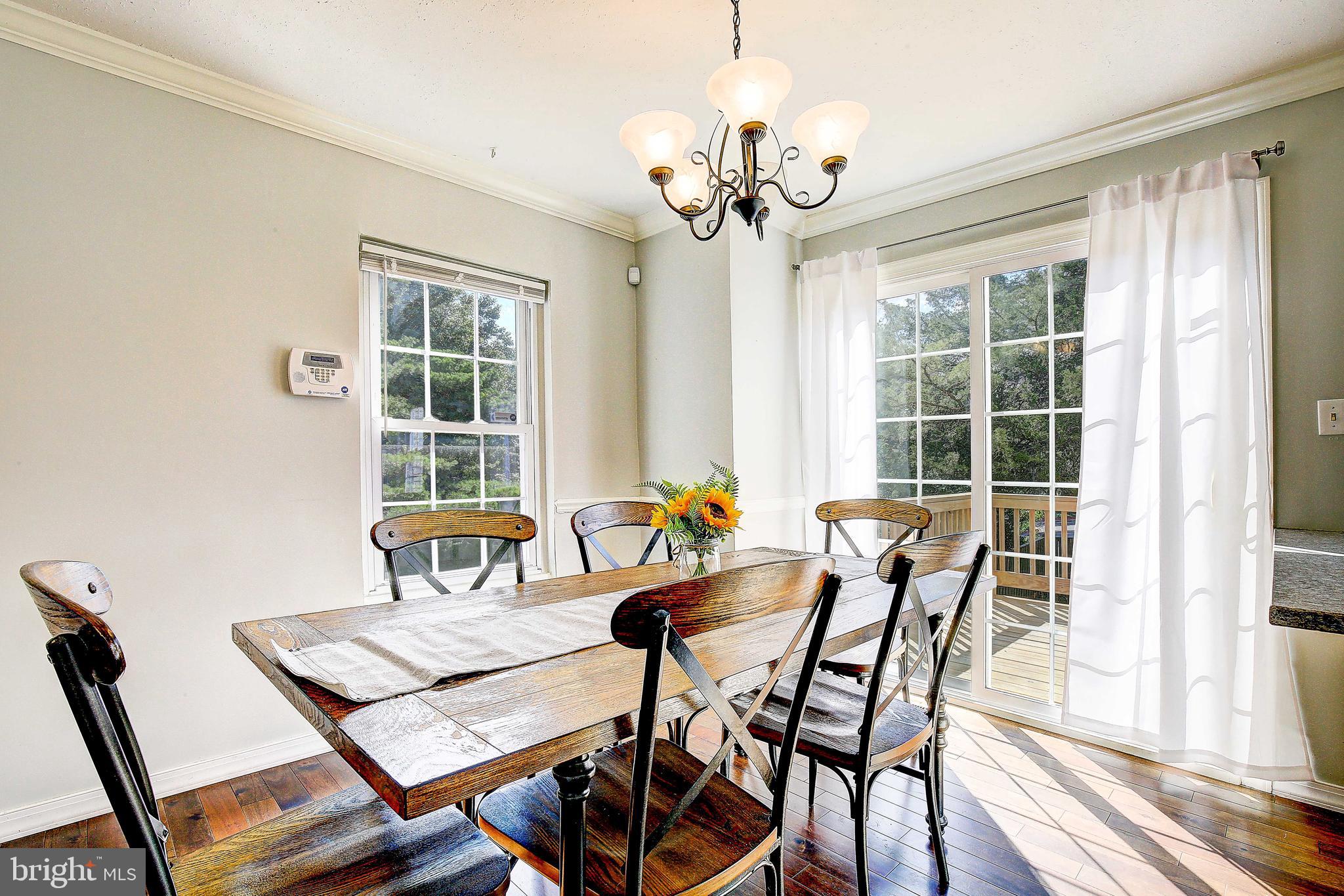 ELIZABETHS LANDING - Residential