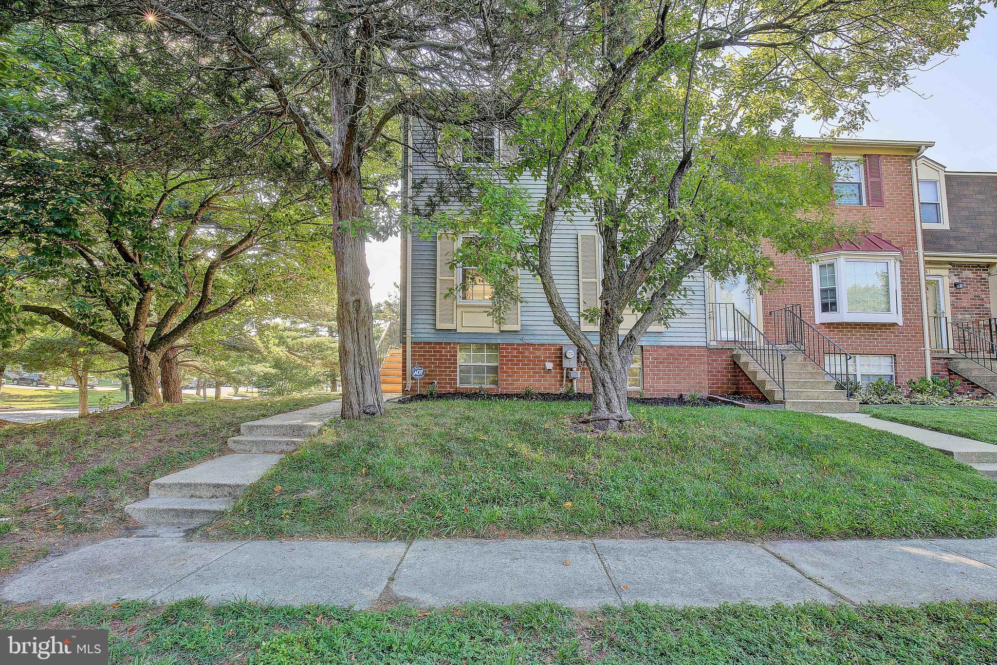 ELIZABETHS LANDING - Residential