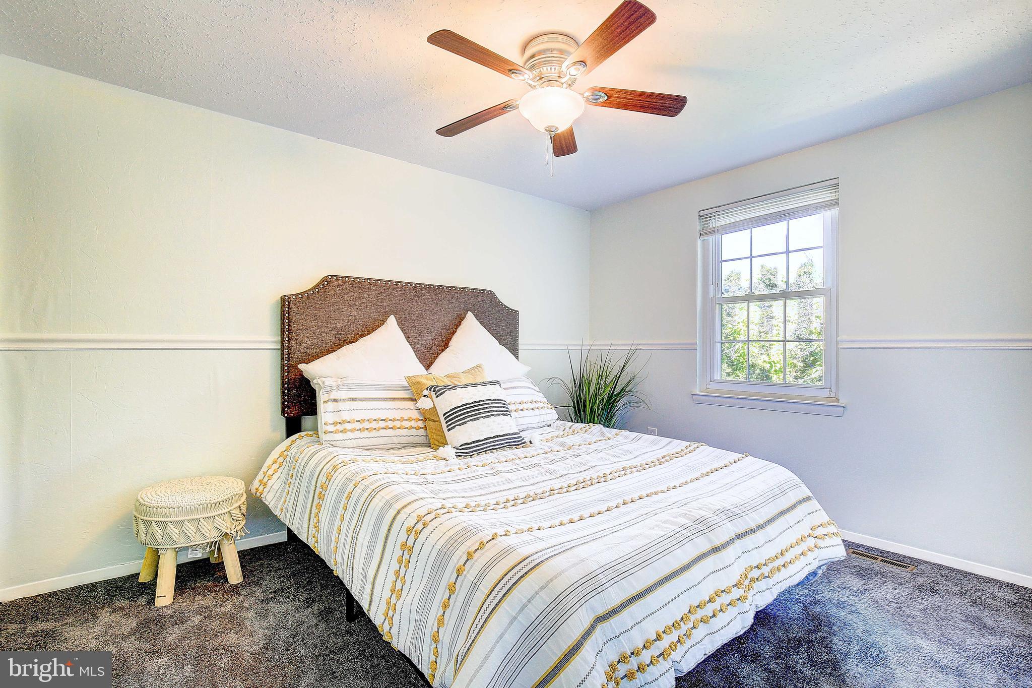 ELIZABETHS LANDING - Residential