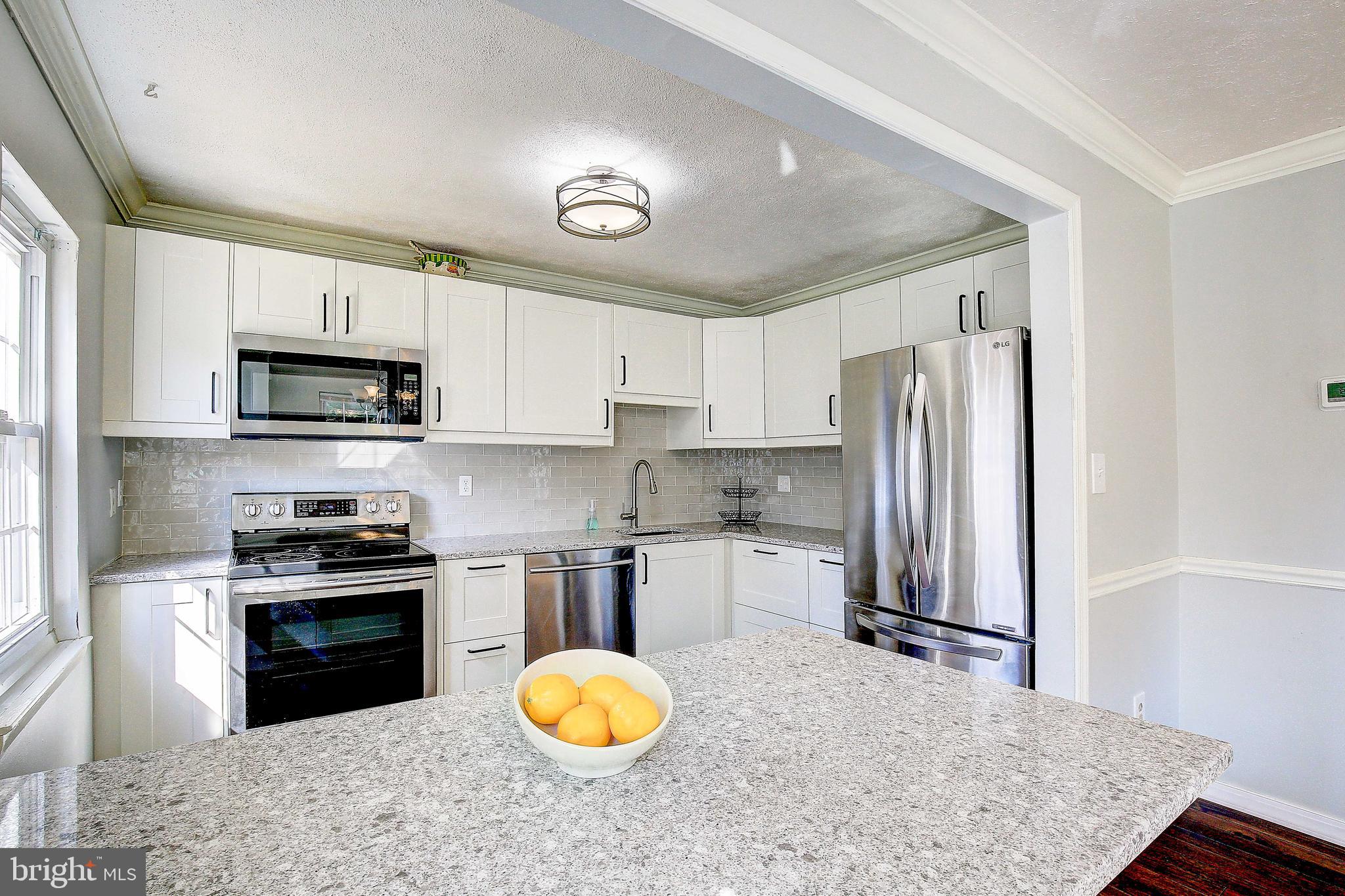 ELIZABETHS LANDING - Residential