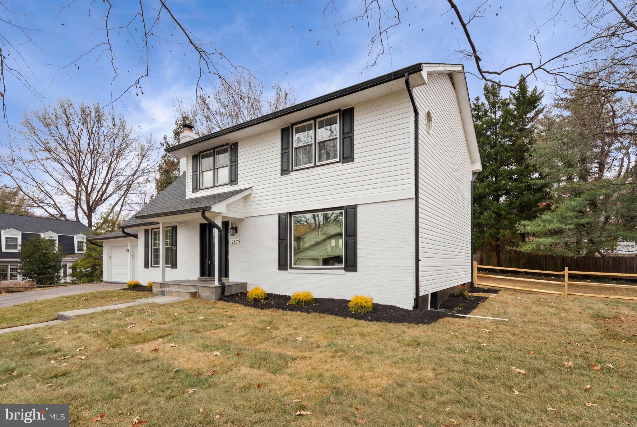 OAKTON GLEN - Residential