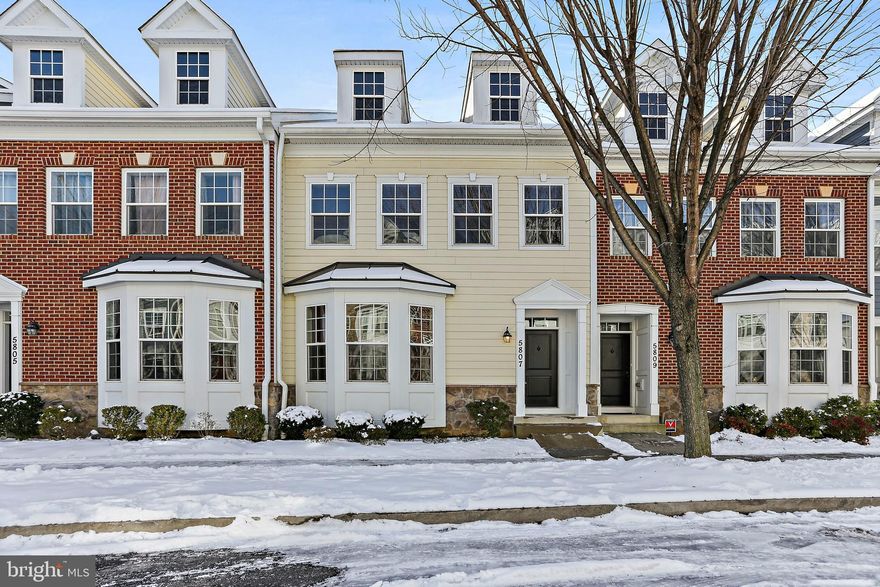 Shipley's Grant Cooper model two car detached garage townhouse with all the bells and whistles ready for rent! Hardwood floors, chefs kitchen, with granite, SS appliances, backsplash, huge master bedroom and bath with two walk in closets. A massive finished basement with full bathroom and plenty of storage.