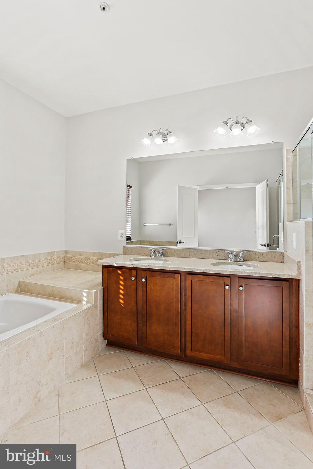 SHIPLEYS GRANT - Residential Lease