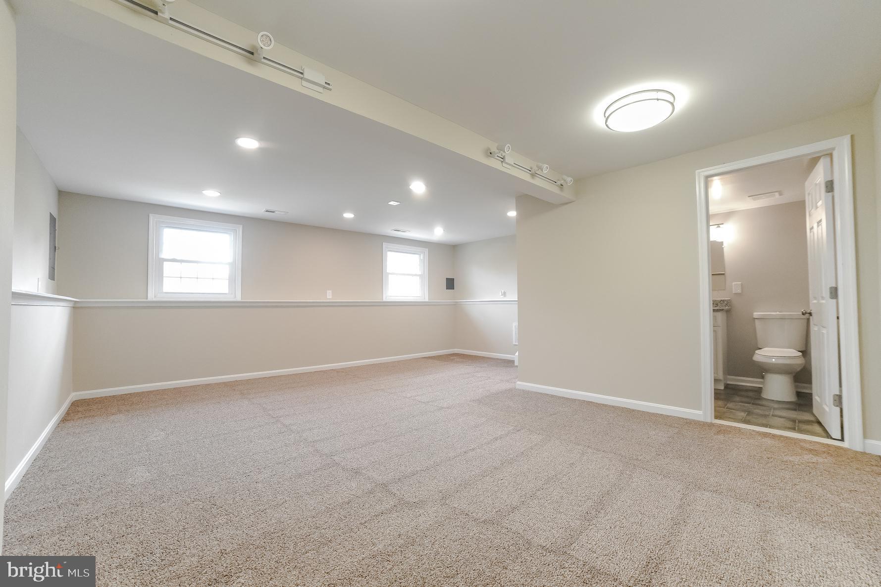 PINEFIELD - Residential