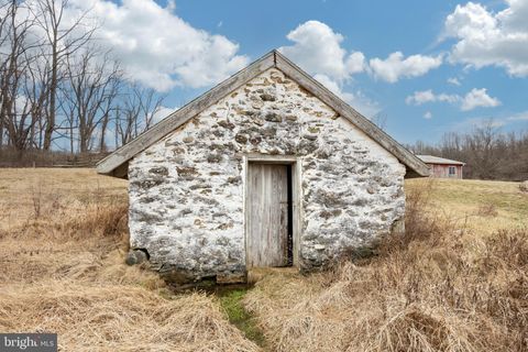 380 GLEN ROY ROAD NOTTINGHAM PA 19362
