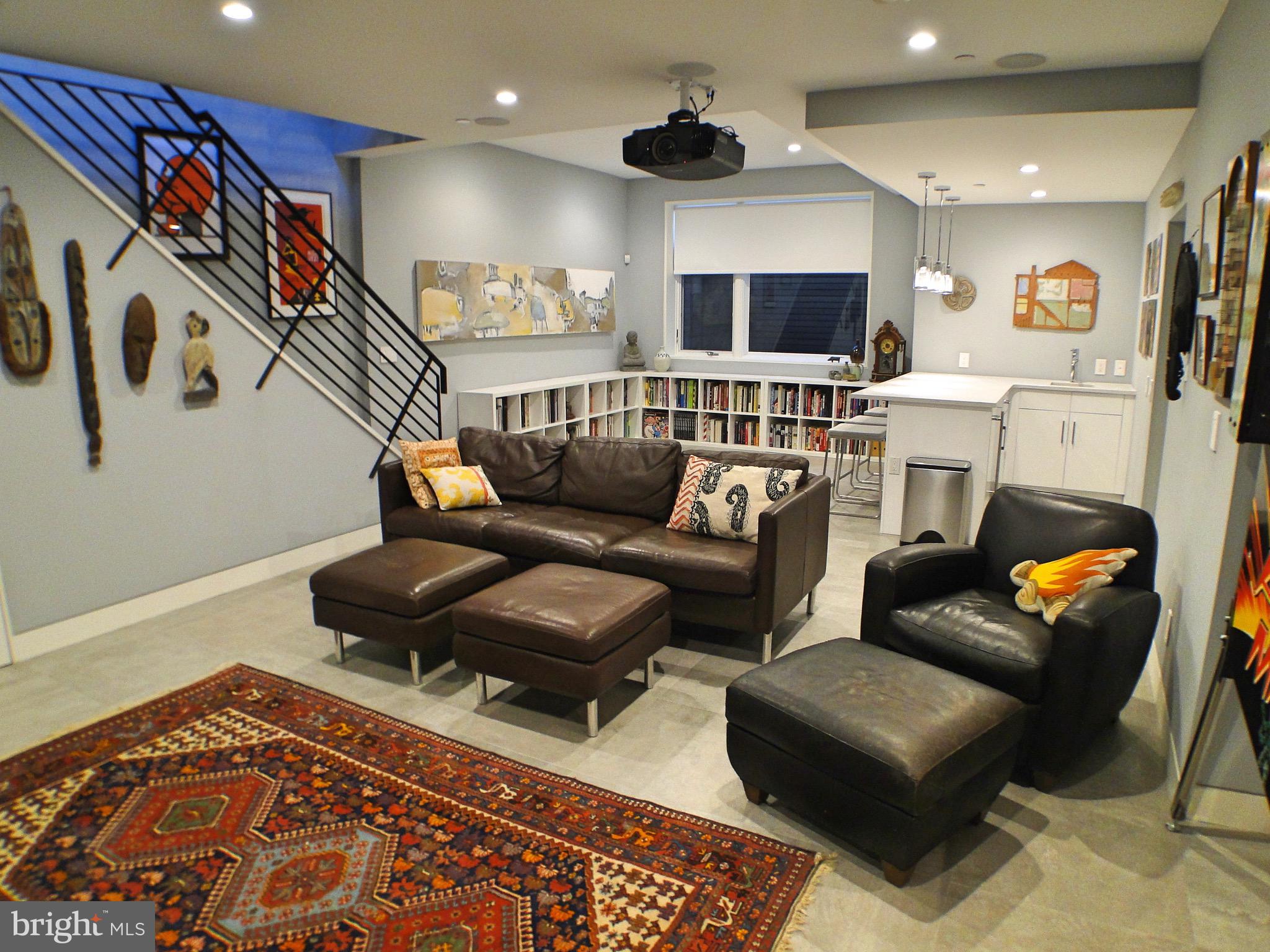 GRADUATE HOSPITAL - Residential