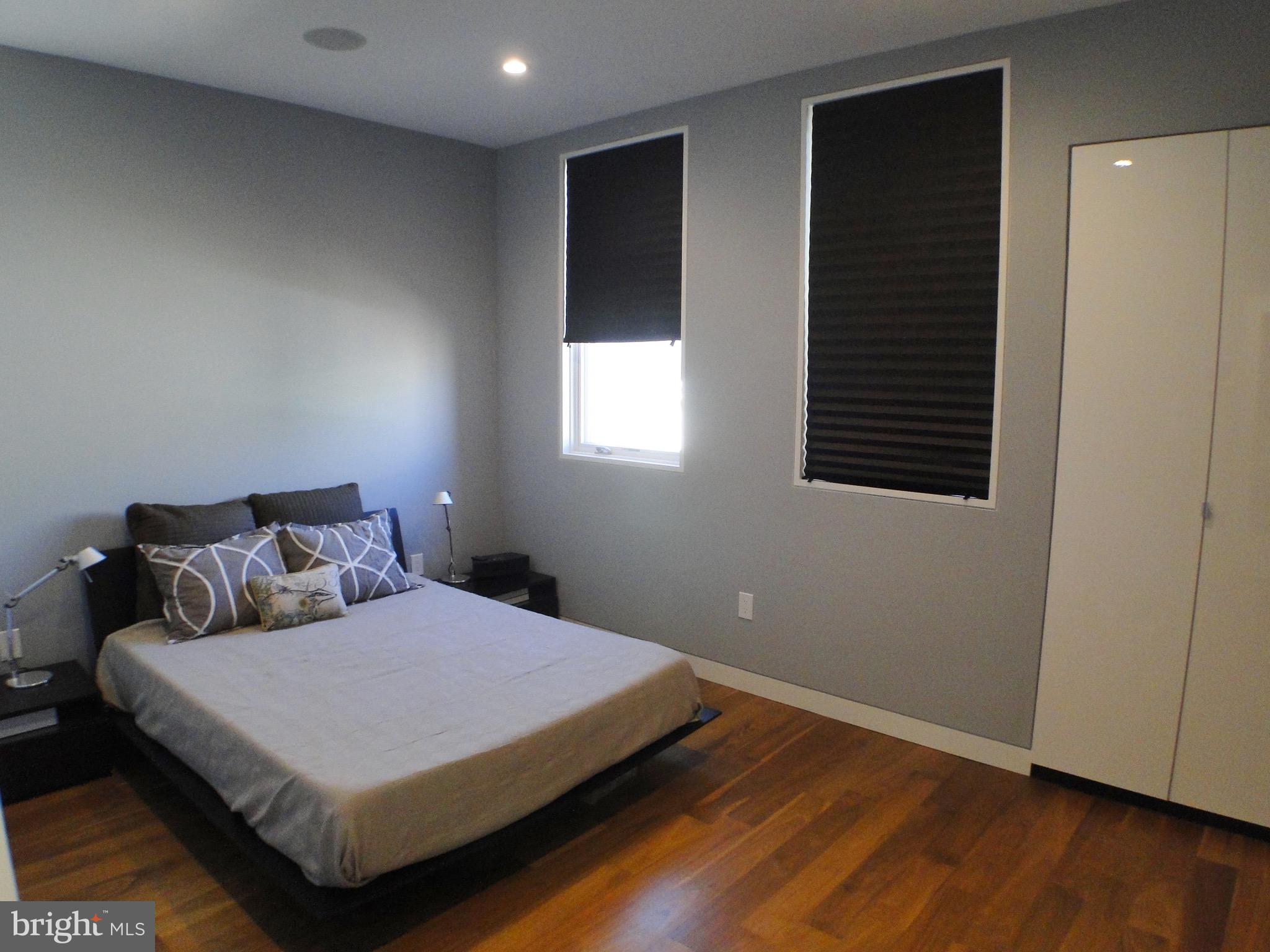 GRADUATE HOSPITAL - Residential