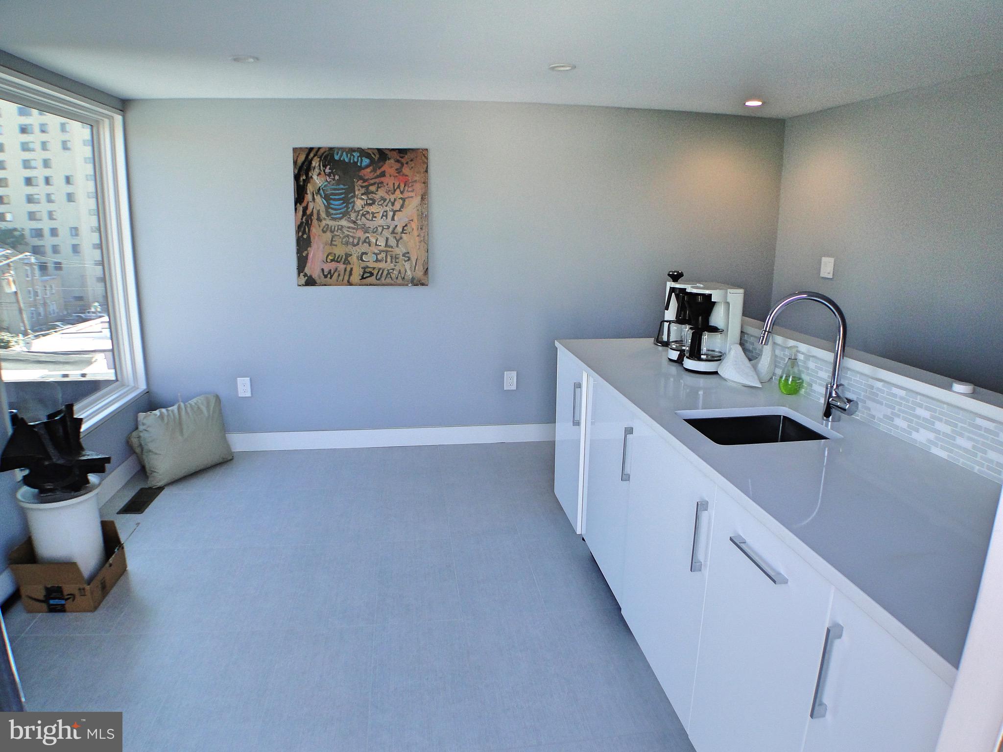 GRADUATE HOSPITAL - Residential