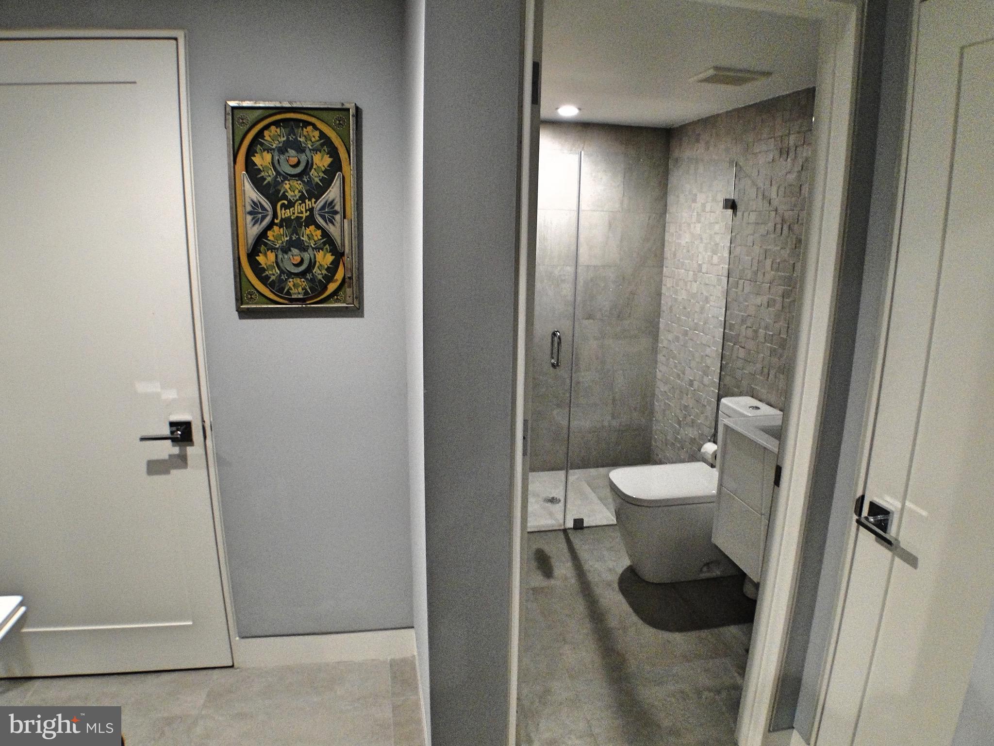 GRADUATE HOSPITAL - Residential