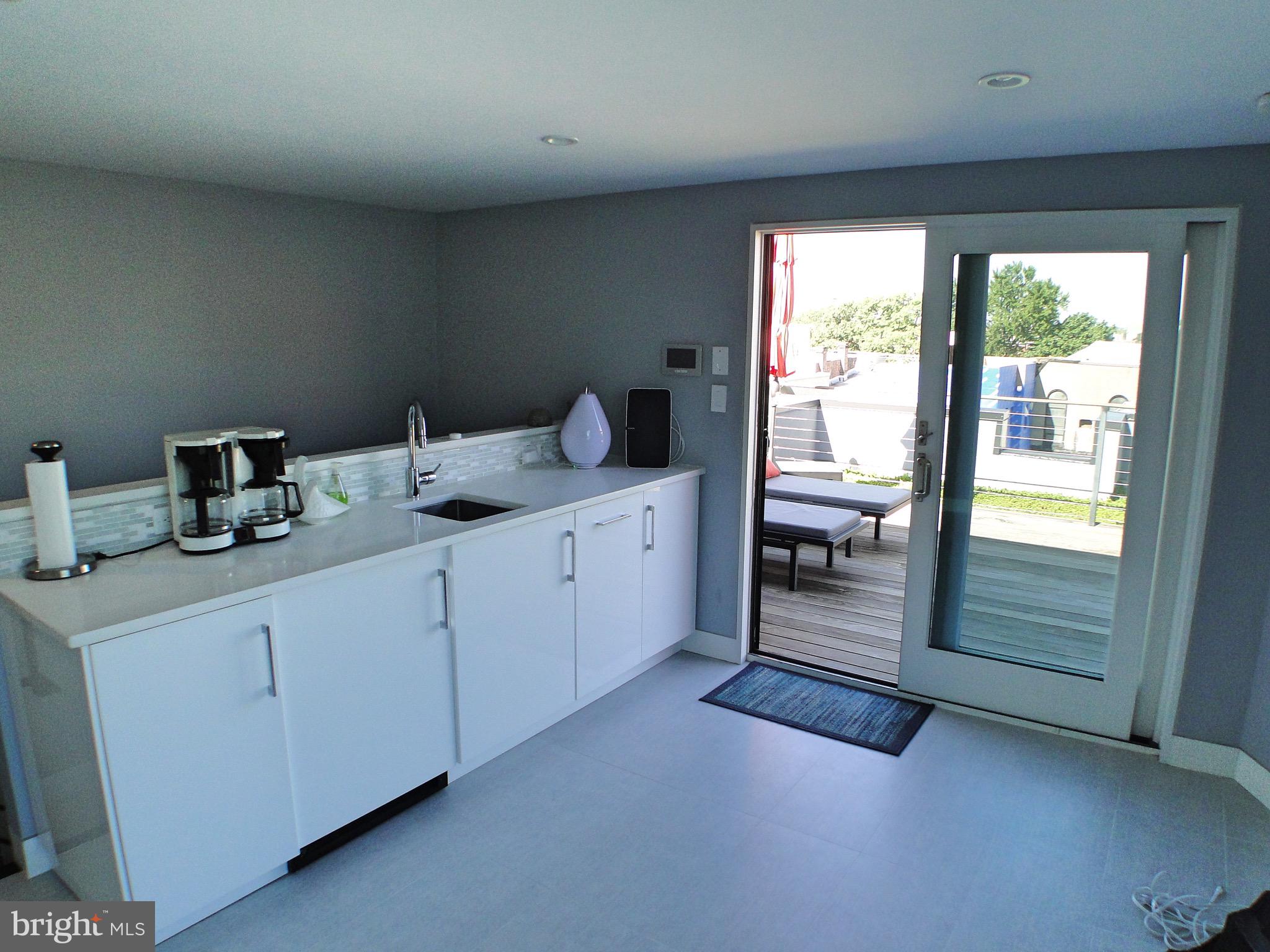 GRADUATE HOSPITAL - Residential