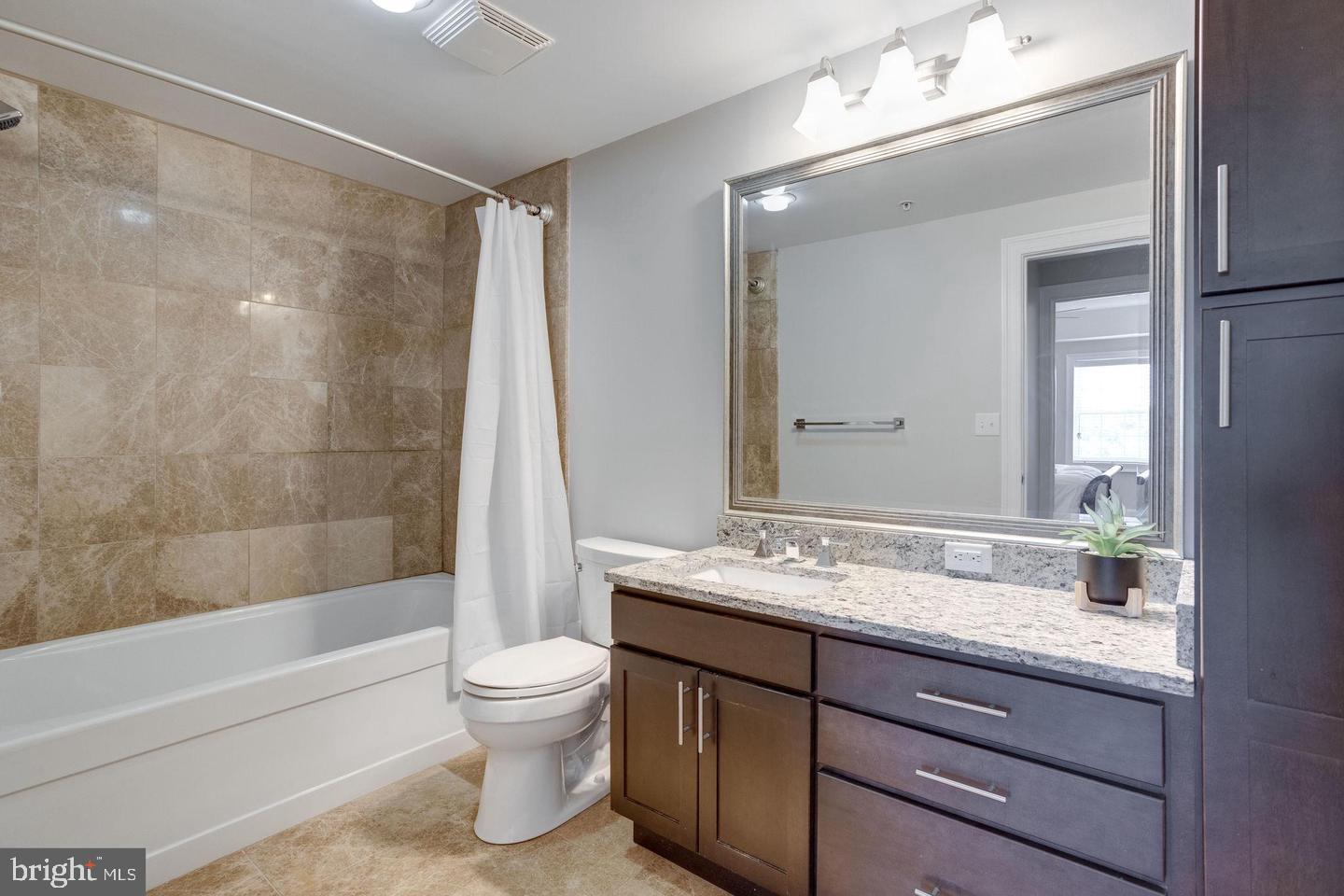 ISABELLA AT MONTICELLO MEWS - Residential