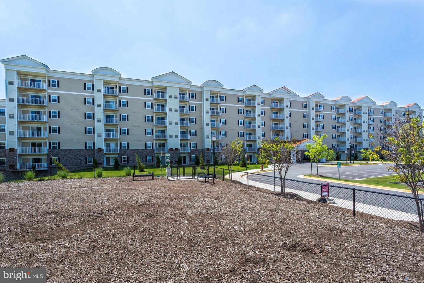 ISABELLA AT MONTICELLO MEWS - Residential