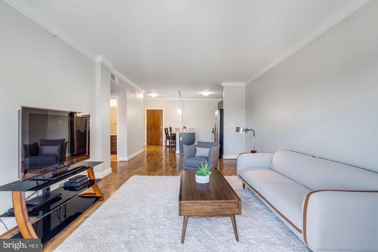 ISABELLA AT MONTICELLO MEWS - Residential