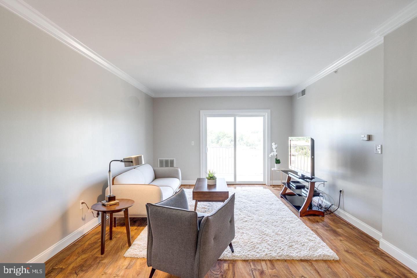 ISABELLA AT MONTICELLO MEWS - Residential