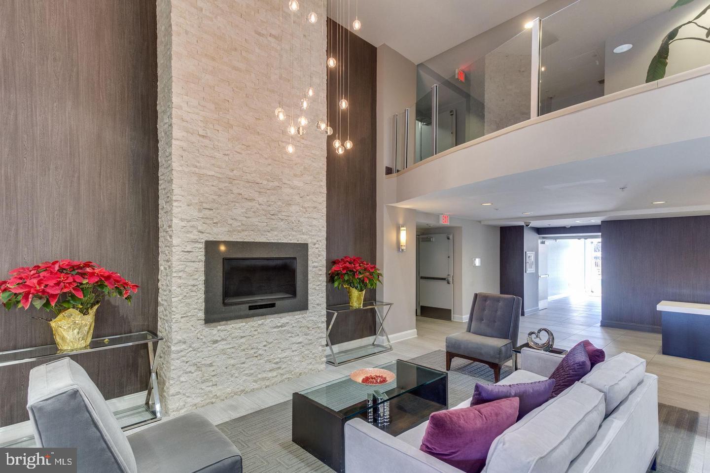 ISABELLA AT MONTICELLO MEWS - Residential