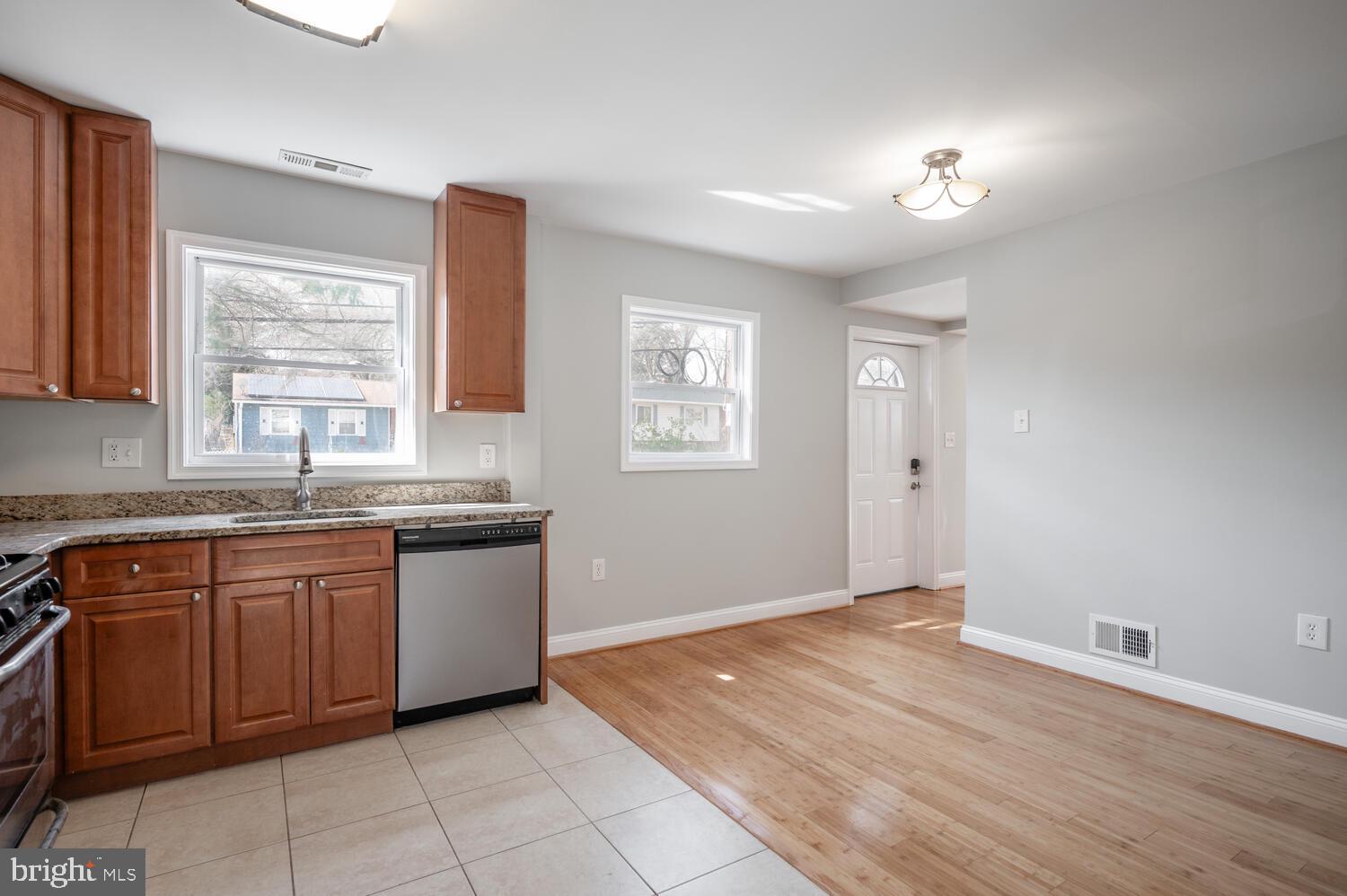 BEACON HEIGHTS - Residential