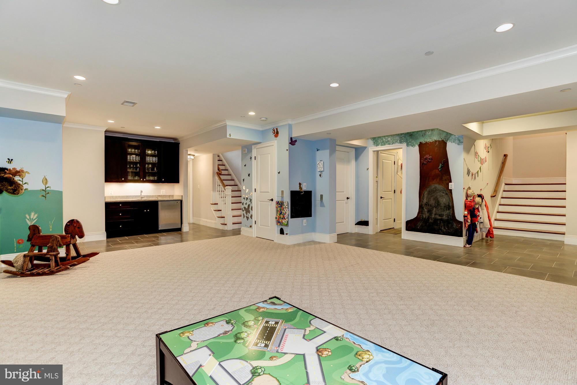 GLEN ECHO HEIGHTS - Residential