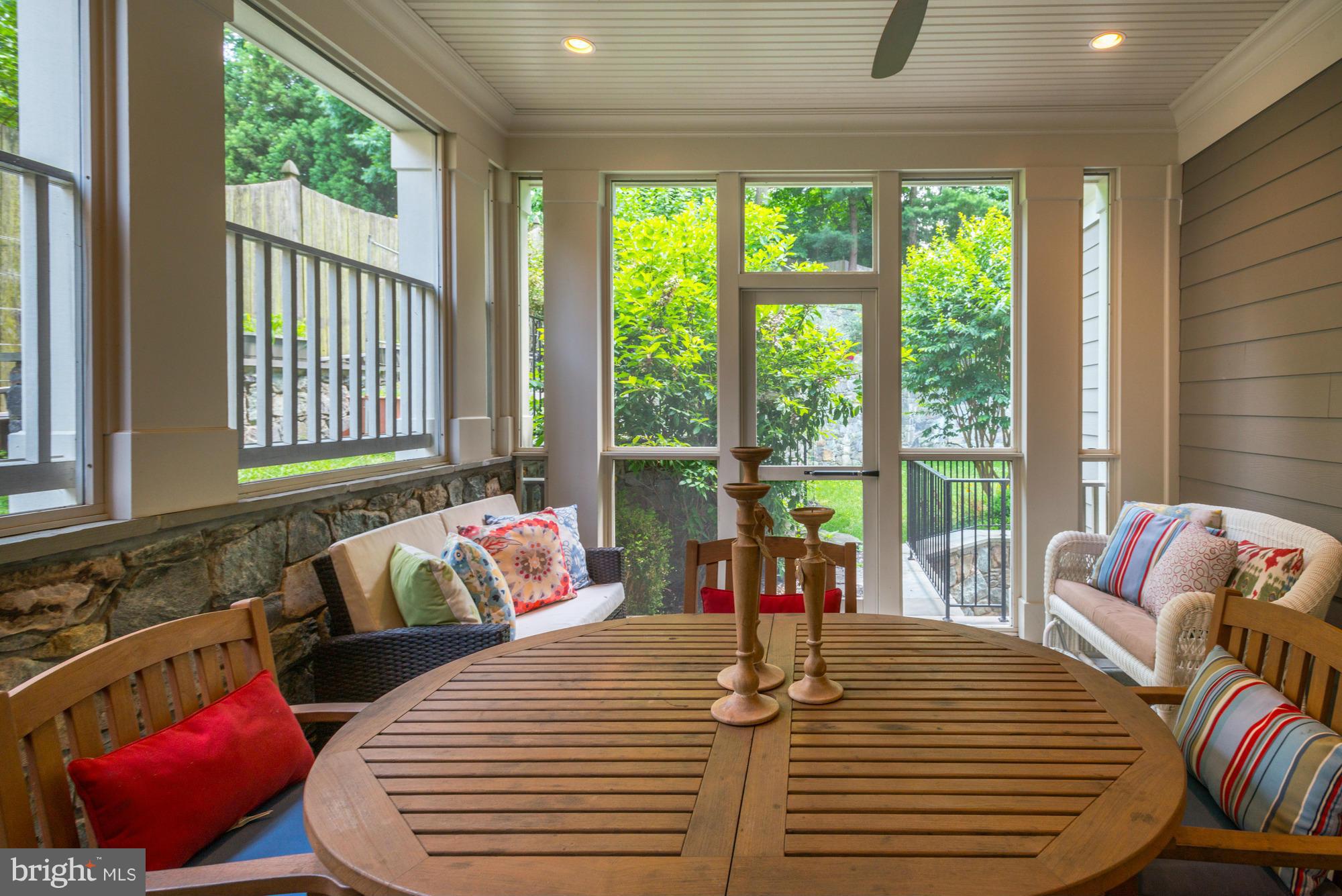 GLEN ECHO HEIGHTS - Residential