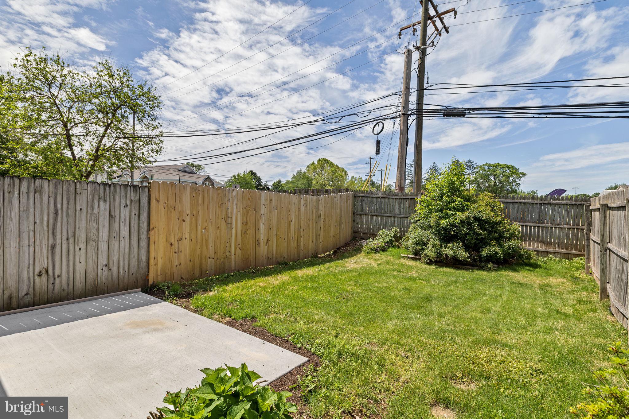 ORCHARD COURTS - Residential