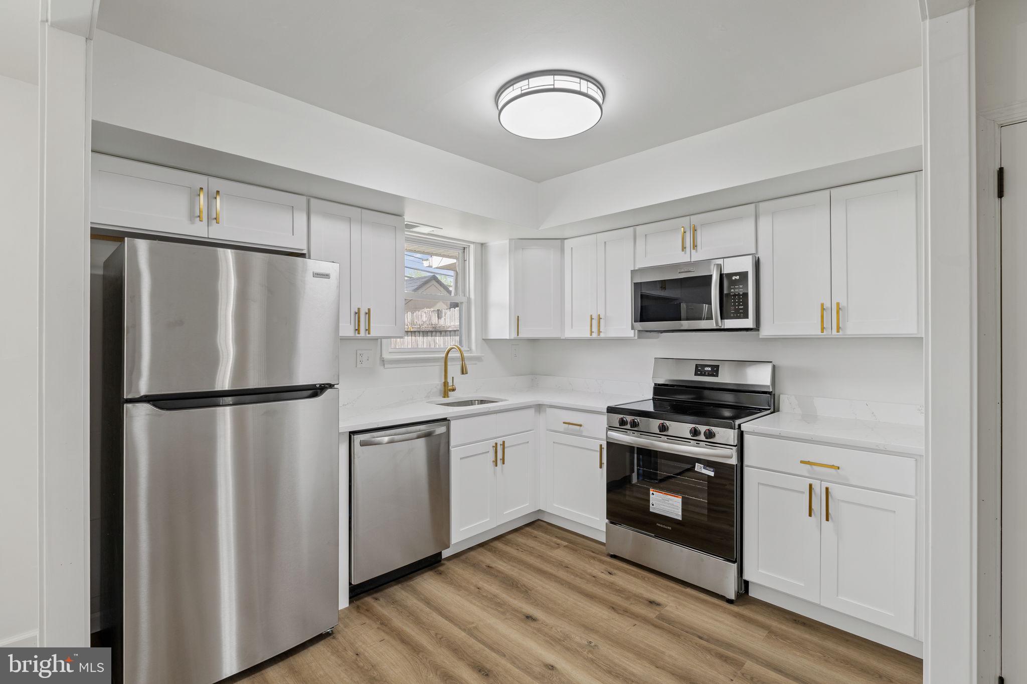 ORCHARD COURTS - Residential