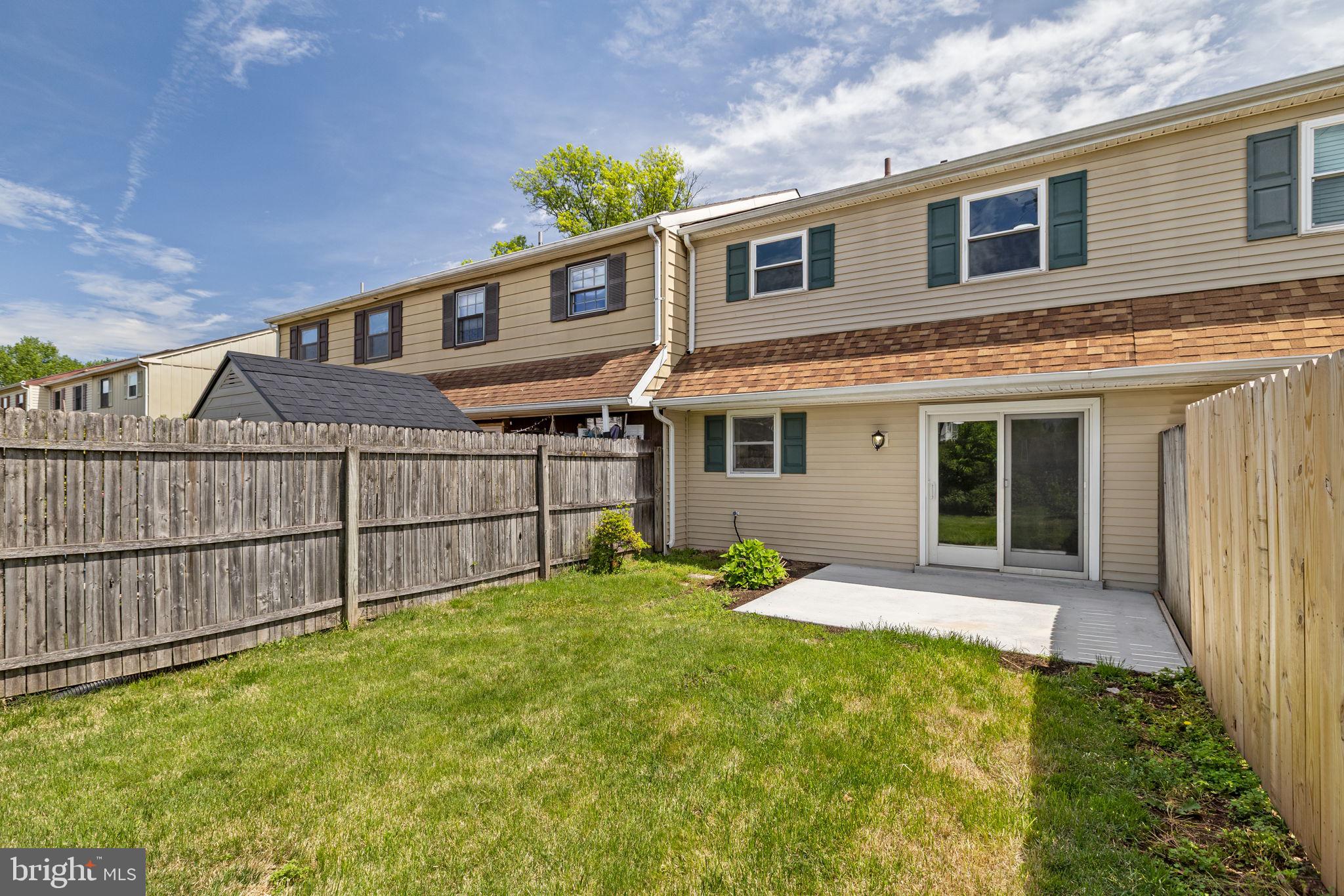 ORCHARD COURTS - Residential