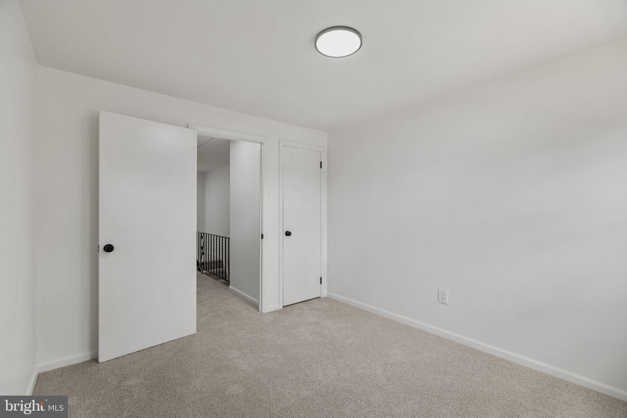 ORCHARD COURTS - Residential