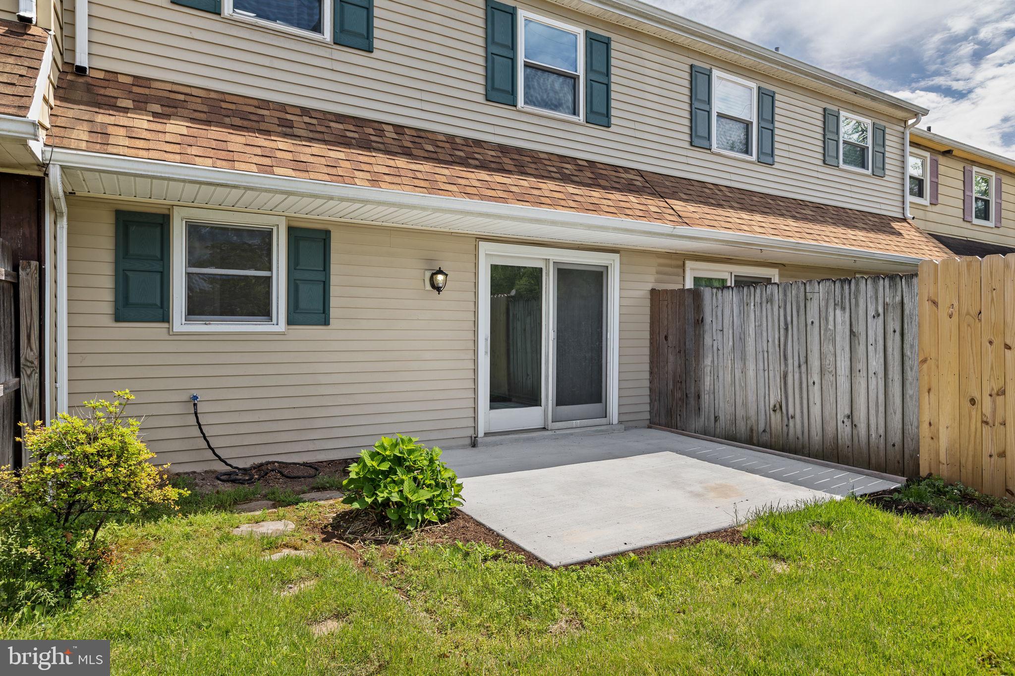 ORCHARD COURTS - Residential