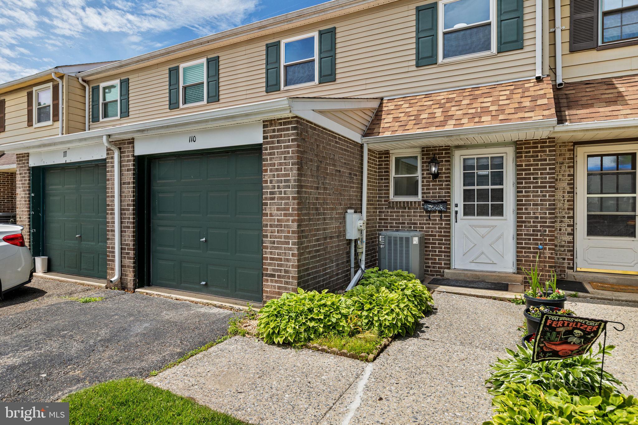 ORCHARD COURTS - Residential