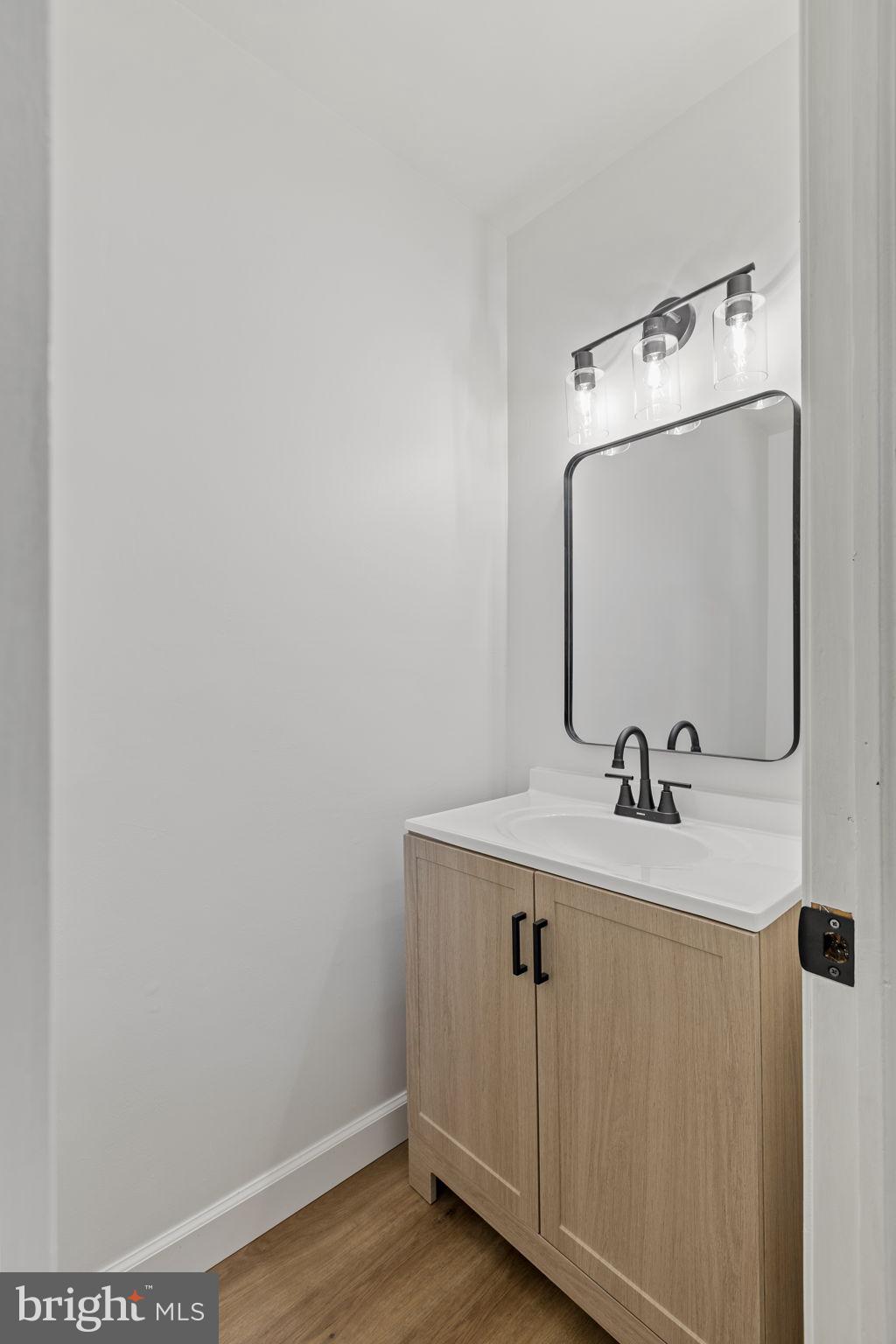 ORCHARD COURTS - Residential