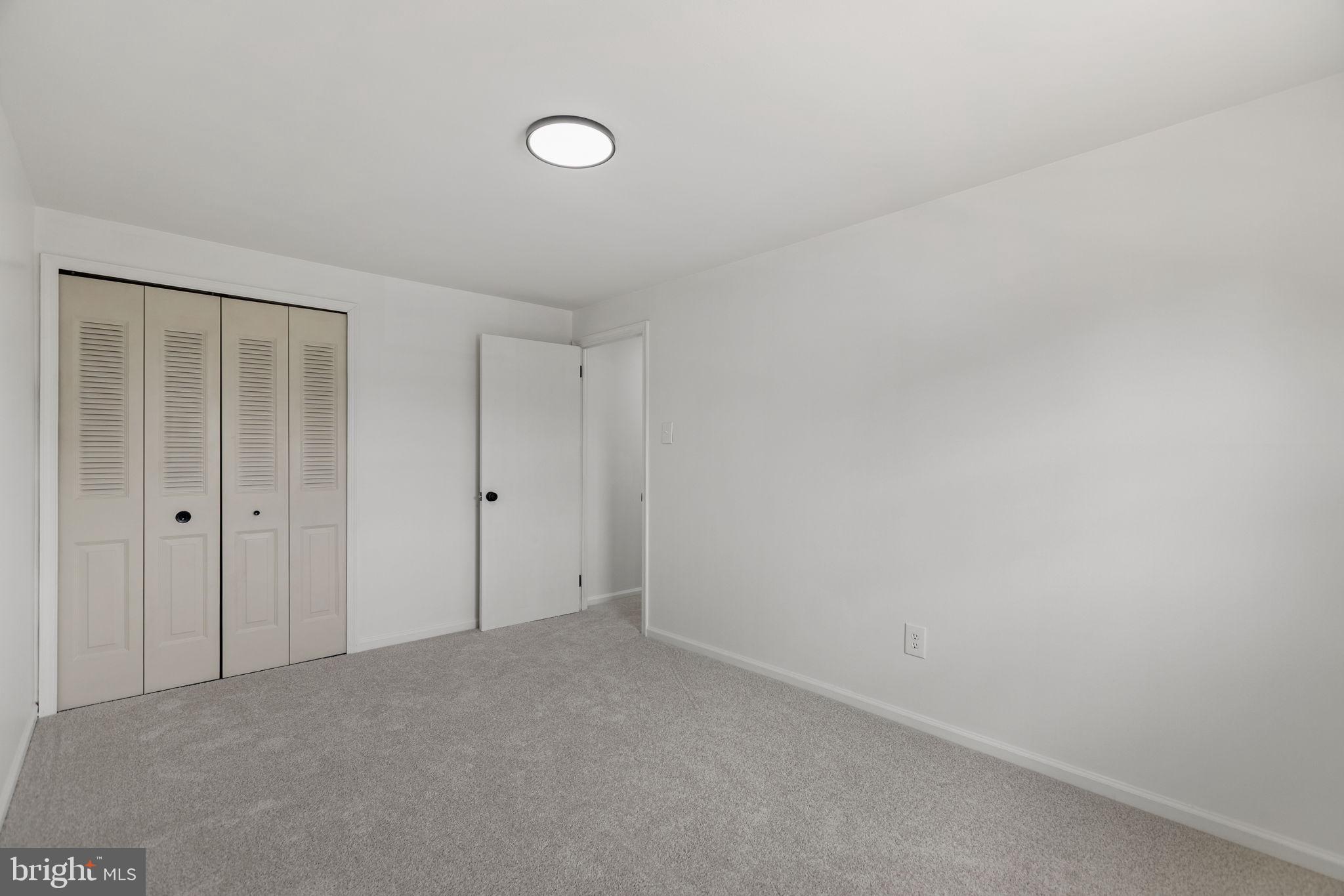 ORCHARD COURTS - Residential