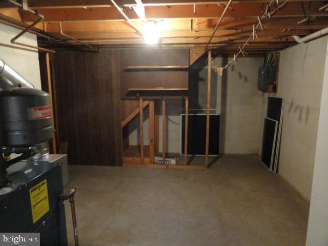 NORTH GUILFORD HILLS - Residential