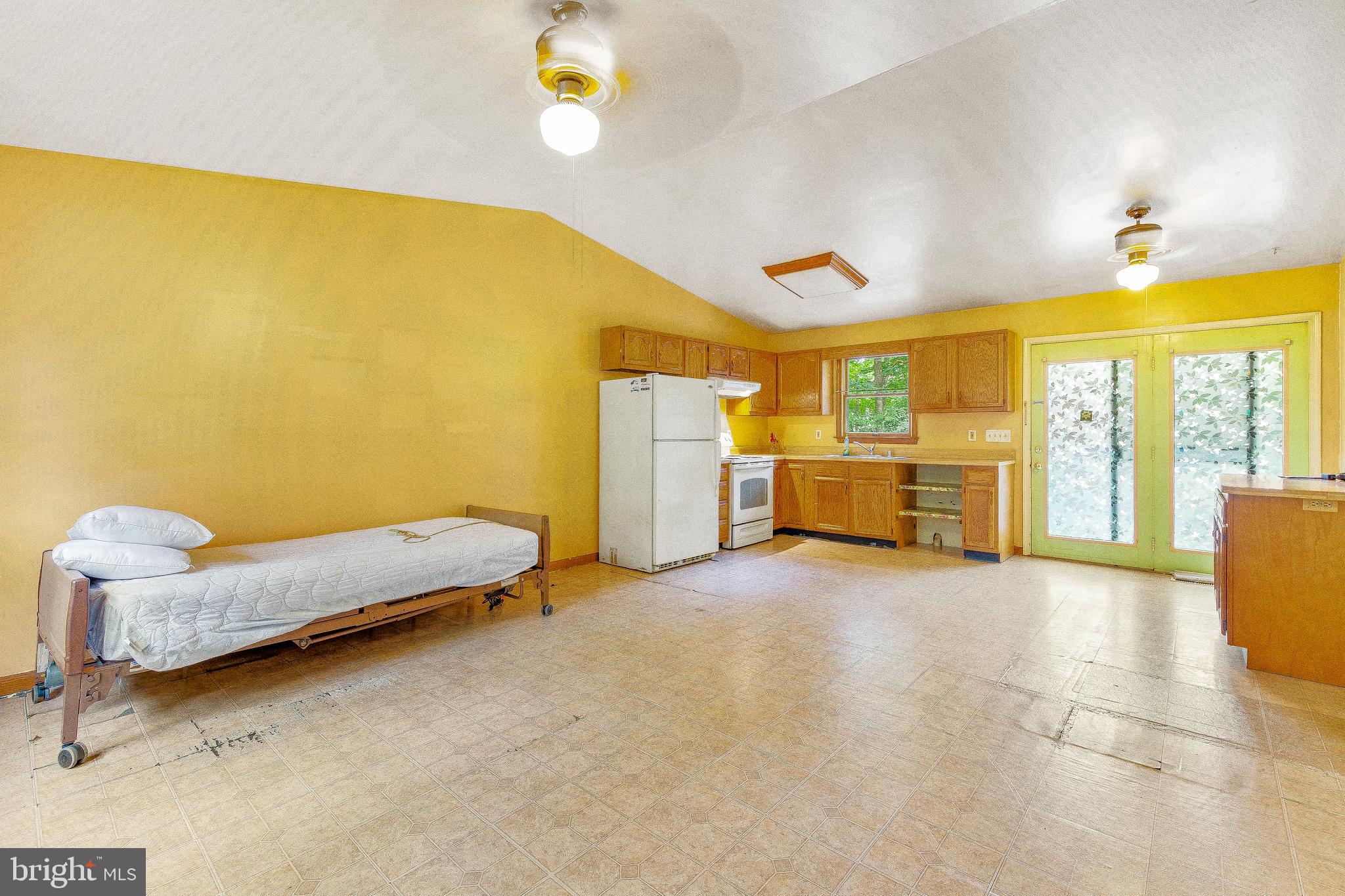 CHESAPEAKE RANCH ESTATES - Residential