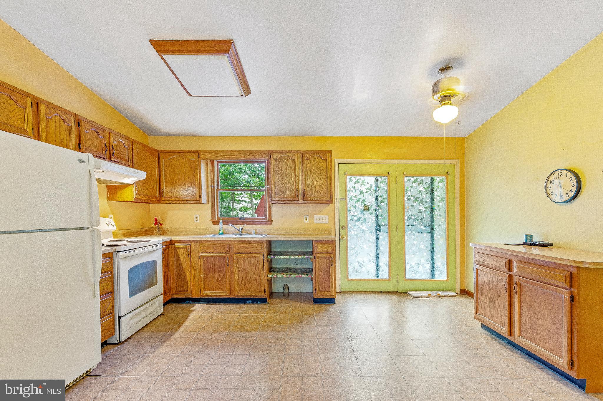 CHESAPEAKE RANCH ESTATES - Residential