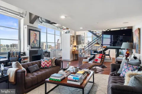 2200 Arch Street Unit 1204, Philadelphia, PA MLS: PAPH2468484
