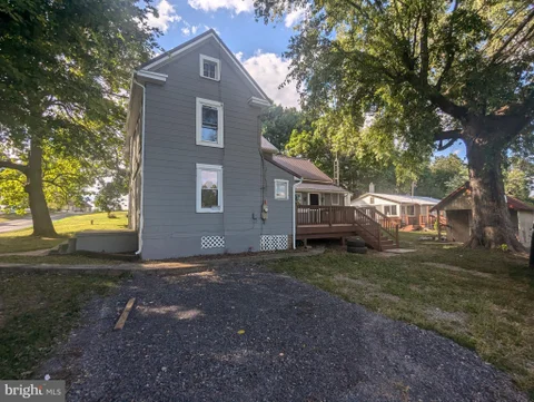 MLS: WVBE2052732