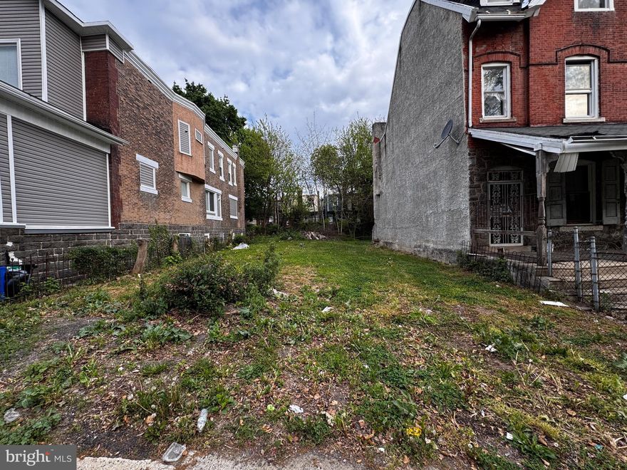 5709 Ashland is a massive lot, with the opportunity to build a spacious residence. The zoning is listed as RSA3 and the width of  the lot is close to 36ft with a depth of 100 feet. Located in Southwest Philadelphia, it is close to Cobbs Creek Park, the regional rail and a shopping center.