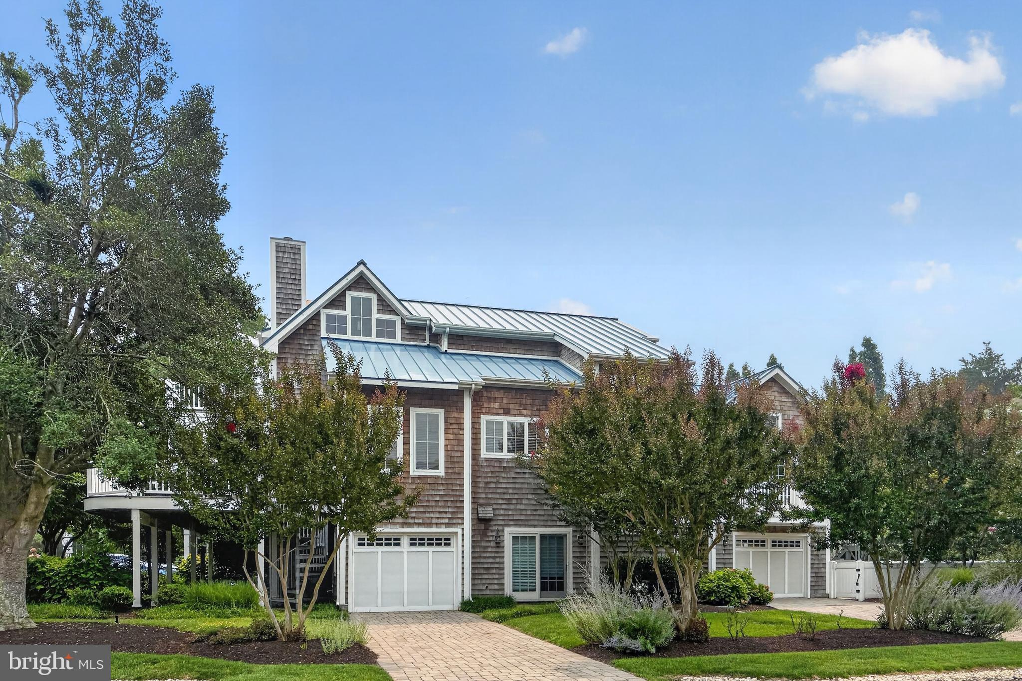 54 SURF AVENUE