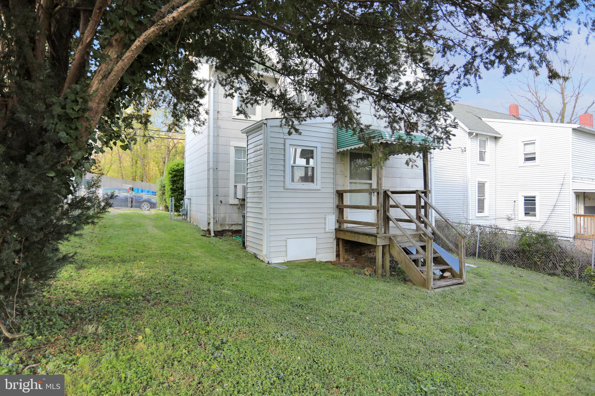 TOWSON - Residential