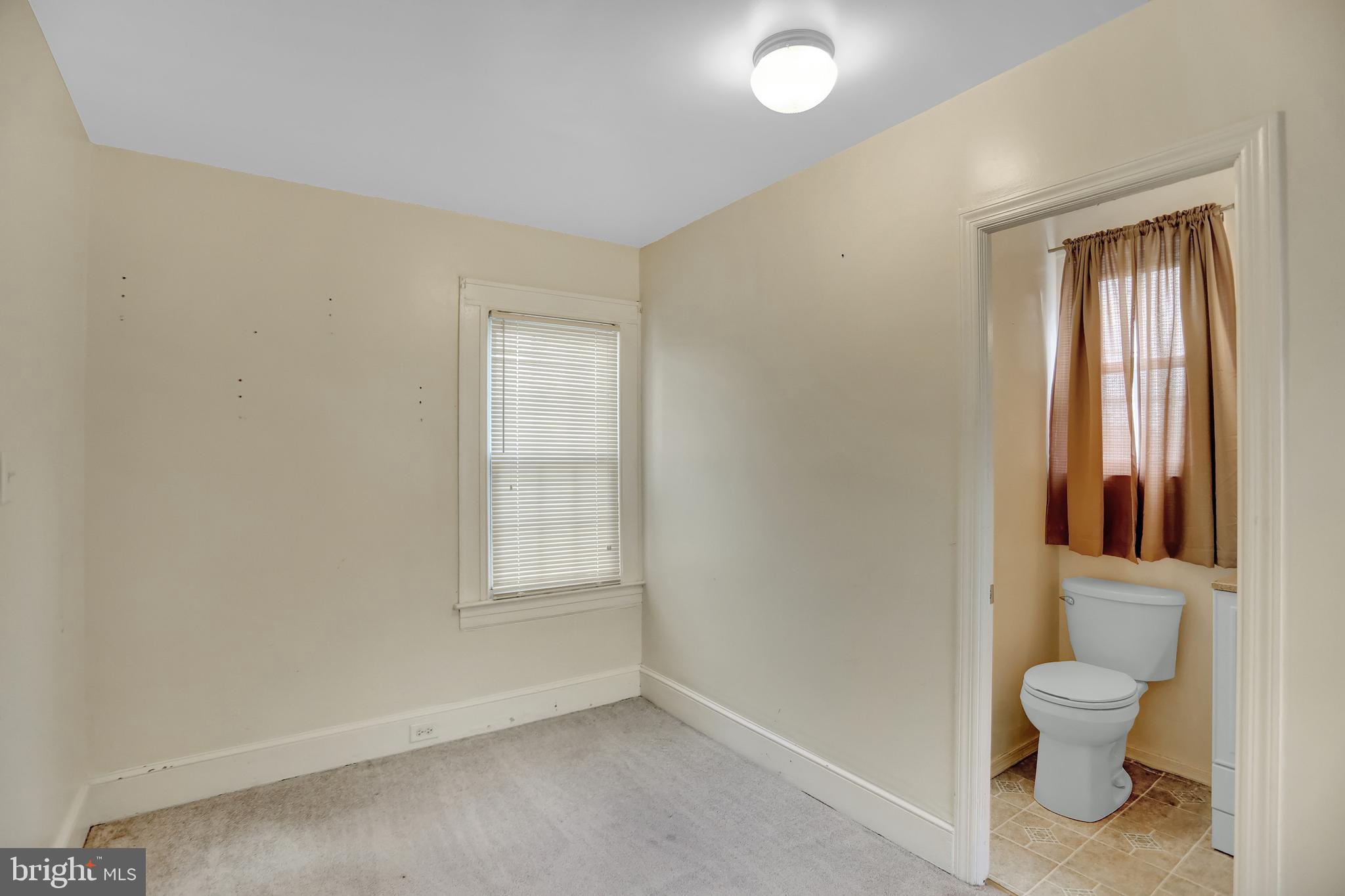 TOWSON - Residential