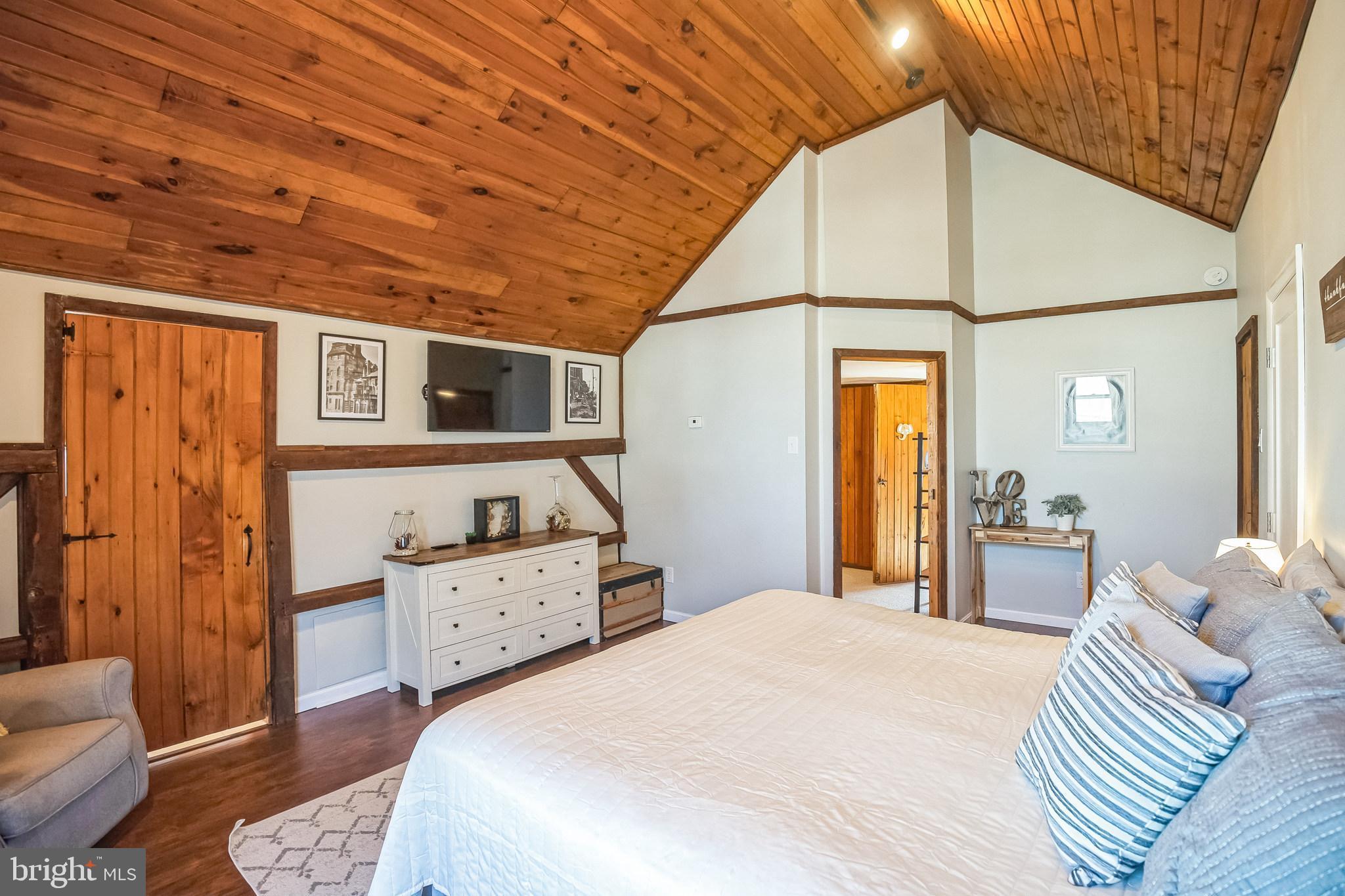 DOYLESTOWN BORO - Residential