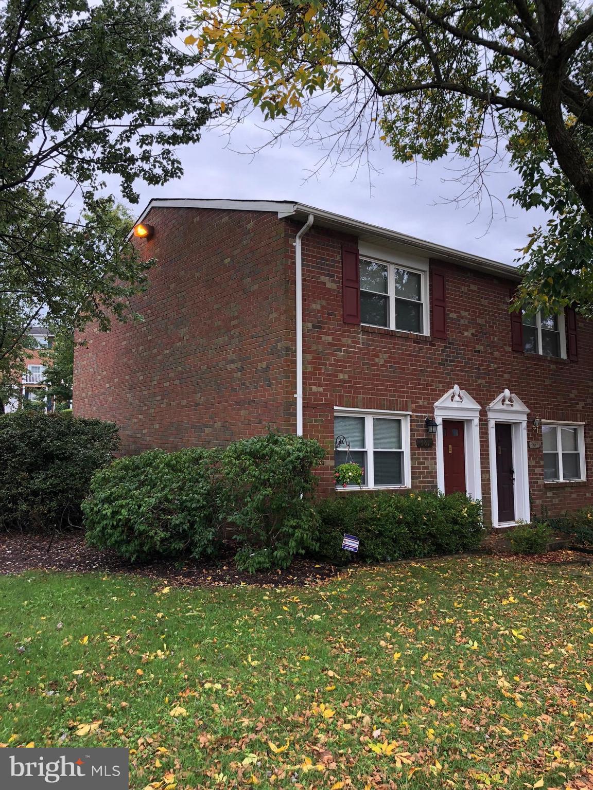 SUSSEX SQUARE CONDO - Residential