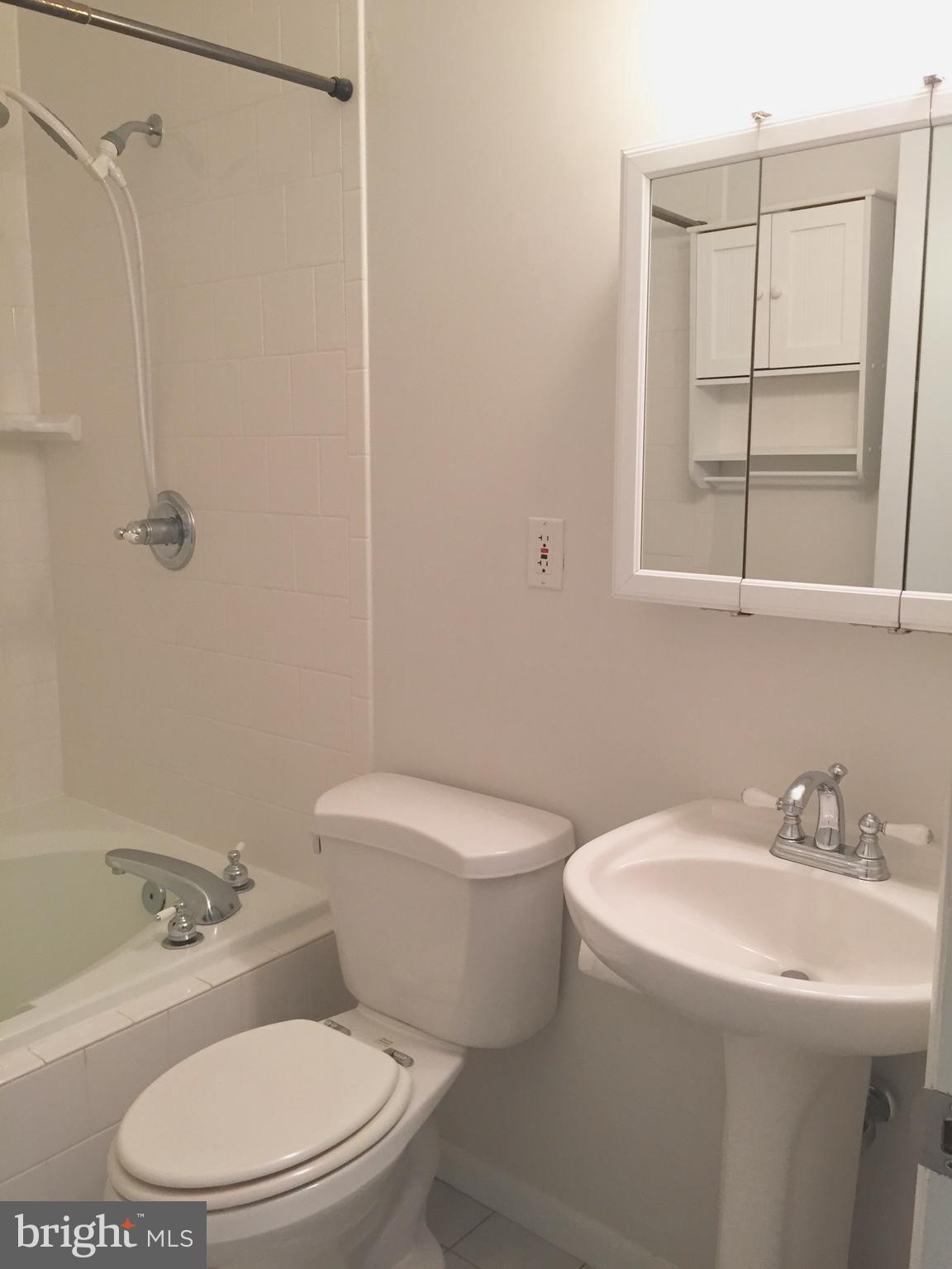 SUSSEX SQUARE CONDO - Residential