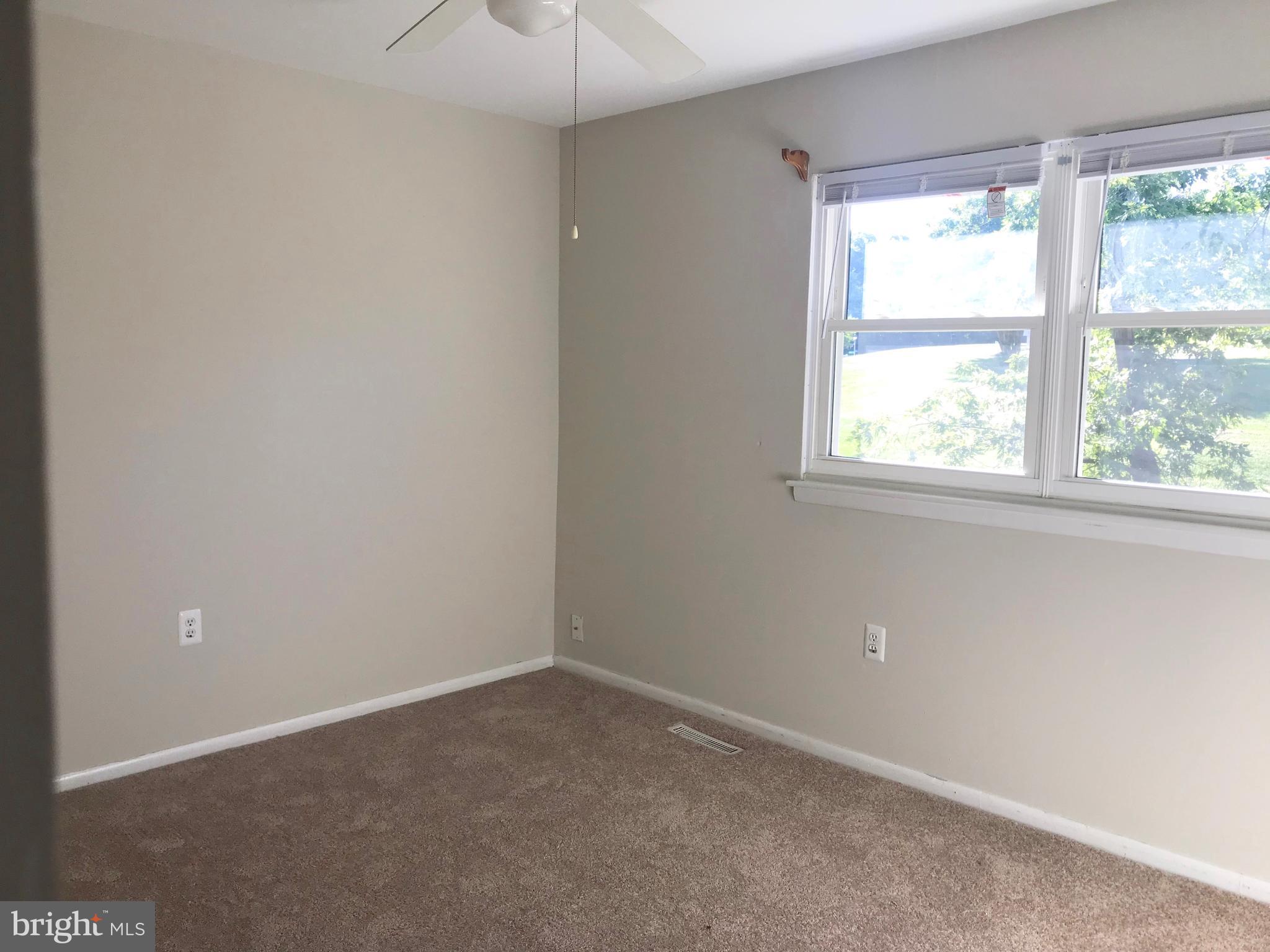 SUSSEX SQUARE CONDO - Residential