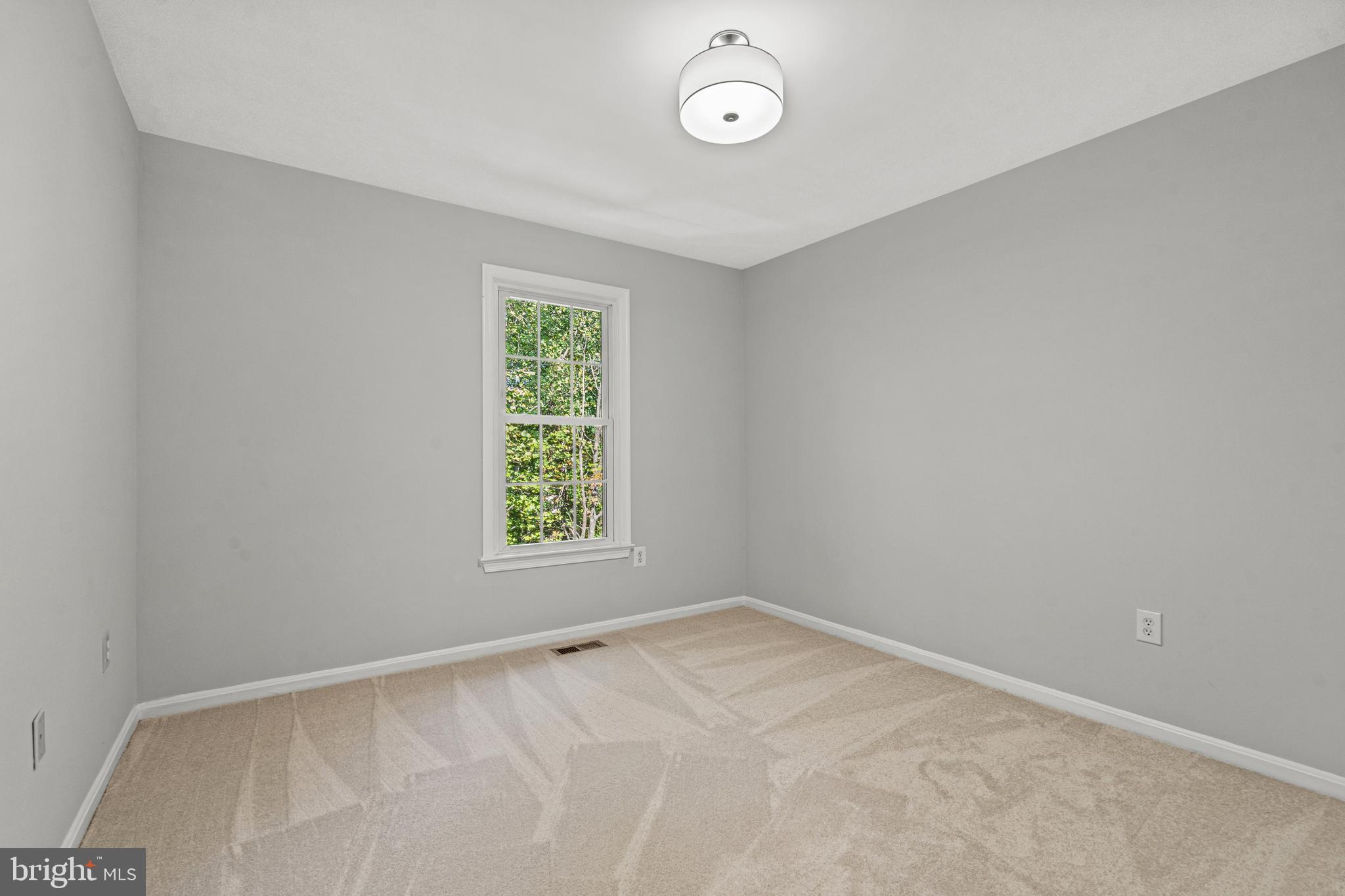 HUNTER VILLAGE - Residential